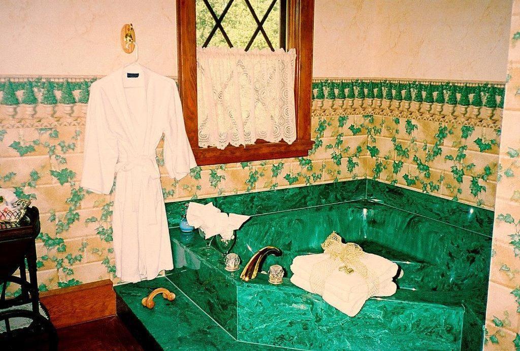 Shamrock Thistle & Crown B&B Weirsdale Extérieur photo