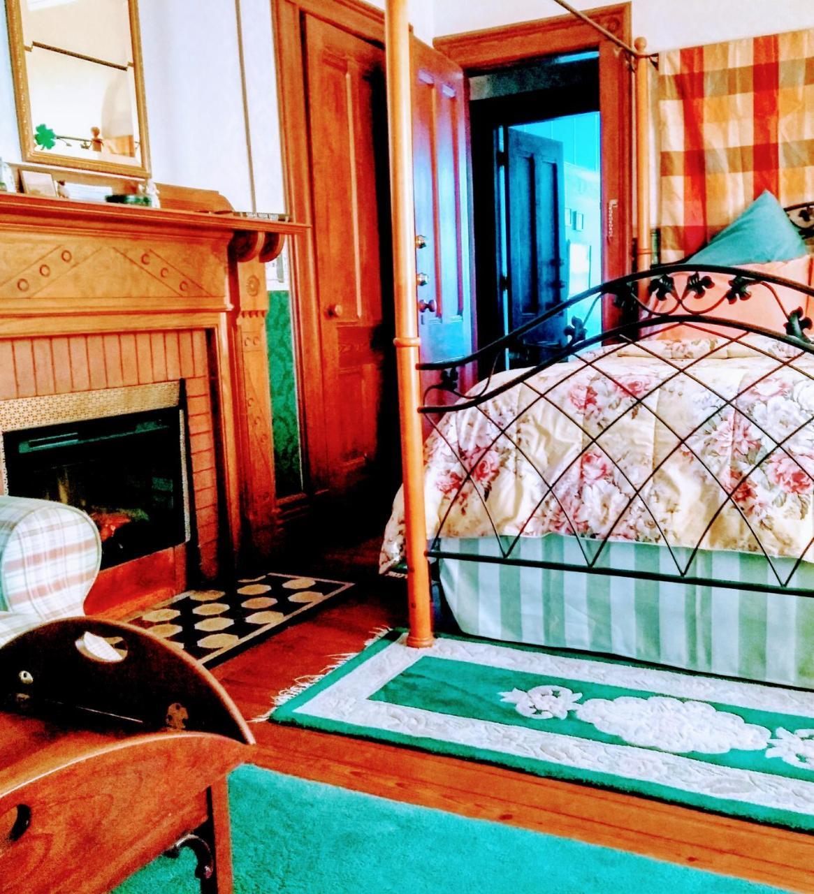 Shamrock Thistle & Crown B&B Weirsdale Extérieur photo
